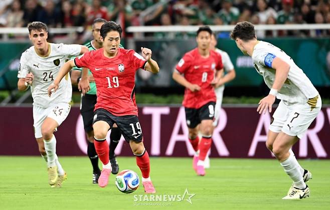 대단한 이강인, 월드컵 전체 1위 '또' 올랐다... 패스 이어 드리블 성공도 '톱클래스'
