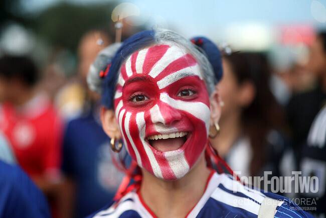 日 징계 받을까...英 매체도 '월드컵 욱일기 등장' 주목 “일본 팬들, FIFA 엄격한 규정 위반했다”