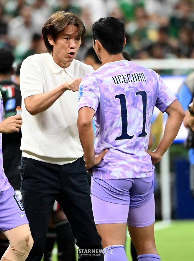 '도대체 왜' 홍명보 감독, '사상 첫 손흥민 선발 제외' 초강수 던졌나 [월드컵 현장 분석]