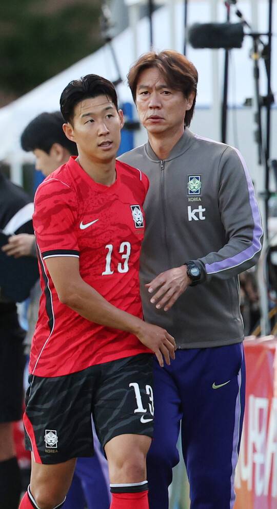 '벤치 손흥민'이라니, 말이 되나… 홍명보표 기싸움인가[초점]