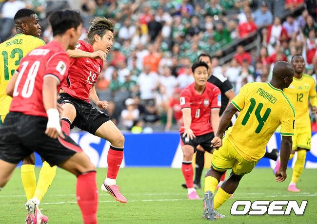 '유효슈팅 1' 대한민국, 조별리그 최종전 남아공과 전반전 0-0 마무리 [대한민국 남아공 현장]