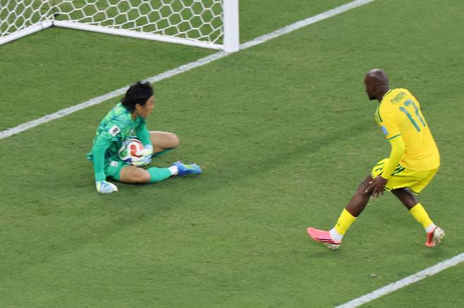 [남아공전] 0-1로 무릎 꿇은 ‘홍명보호 2기’, 또 새드엔딩 임박…조별리그 탈락 위기