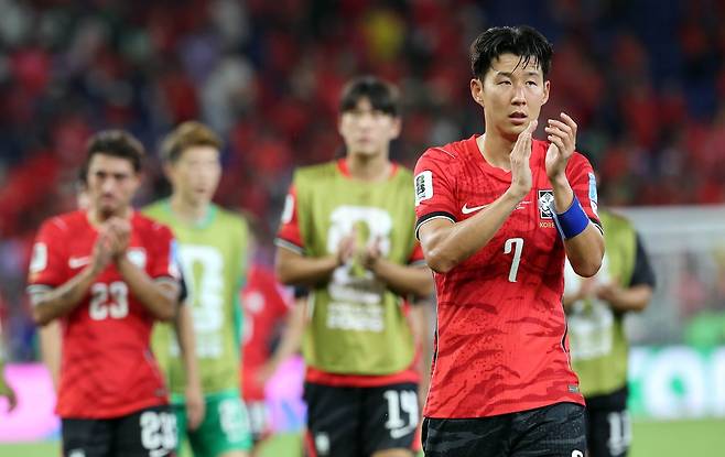 남은 9조 지켜봐야 안다…‘탈락 위기’ 韓, 32강행 경우의 수