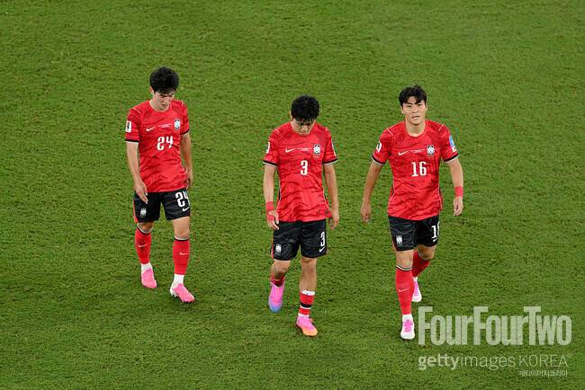 아들 ‘이태석’ 플레이 지켜본 레전드 이을용…”오늘은 선수들도 반성해야”