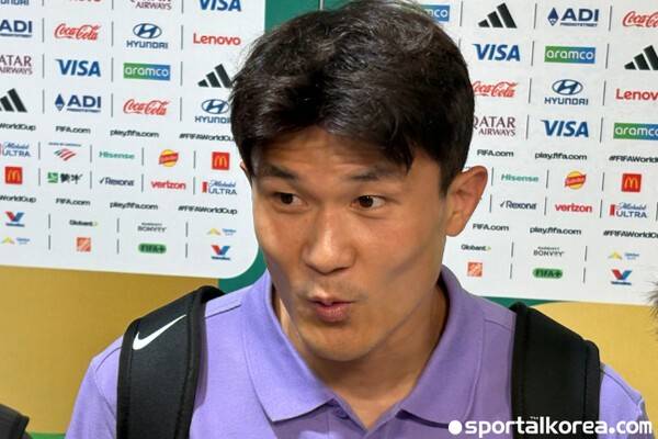 [현장핫피플] 날 빼? '교체 불만 제스처' 김민재가 직접 밝힌 전후 상황...