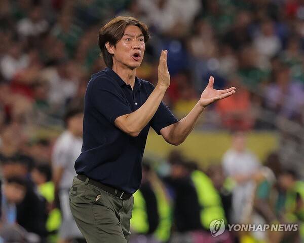 '승부조작?' 홍명보 정말 고의로 졌나… 뜨거운 해외반응