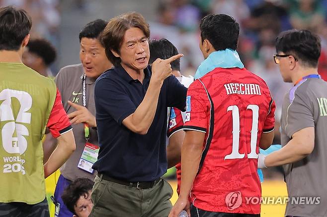 홍명보 감독 입 열다