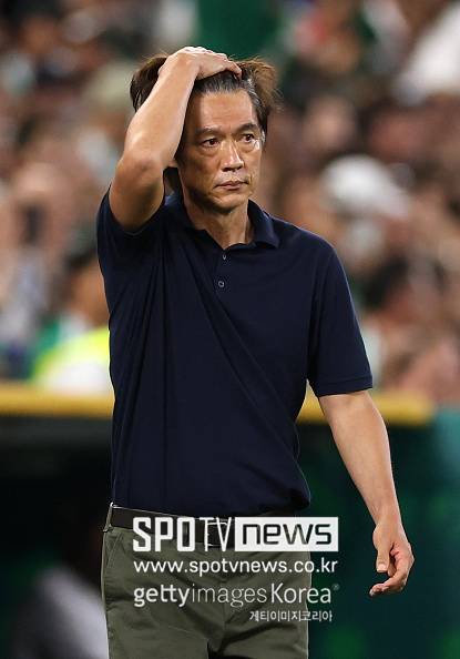 [SPO 현장] 대한민국 축구 참사, 손흥민↔홍명보 감독 의견 엇갈려…“날씨 탓 변명 안 돼” “환경적인 면에서 어려움” 도대체 원인이 뭘까