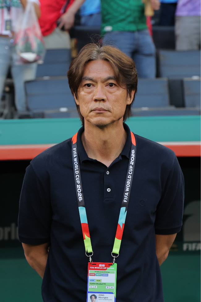 ‘한국 조별리그 탈락 경우의 수 알려줄게’ 친절한 日 매체의 정리…독일·일본·호주 아무도 안 도와준 홍명보호에 “악몽 같은 하루” 저격까지