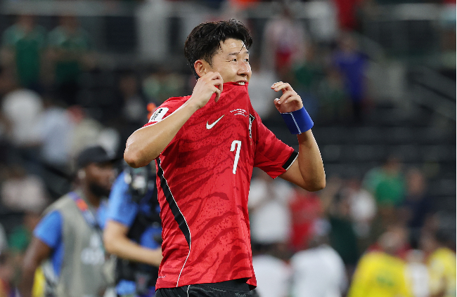 ‘한국 조별리그 탈락 경우의 수 알려줄게’ 친절한 日 매체의 정리…독일·일본·호주 아무도 안 도와준 홍명보호에 “악몽 같은 하루” 저격까지