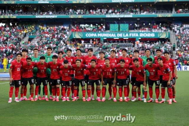'비정상적인 프리킥, 4골 차에도 세리머니 자제'…와일드카드 경쟁, 한국 희망 사라진다 [2026 WC]