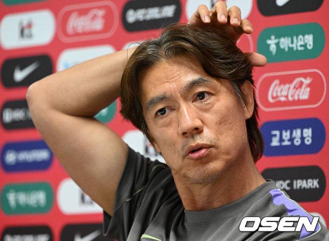 ‘진짜 끔찍하다!’ 절대 사퇴할 생각없는 홍명보 감독, 임기는 2027년 1월 아시안컵까지