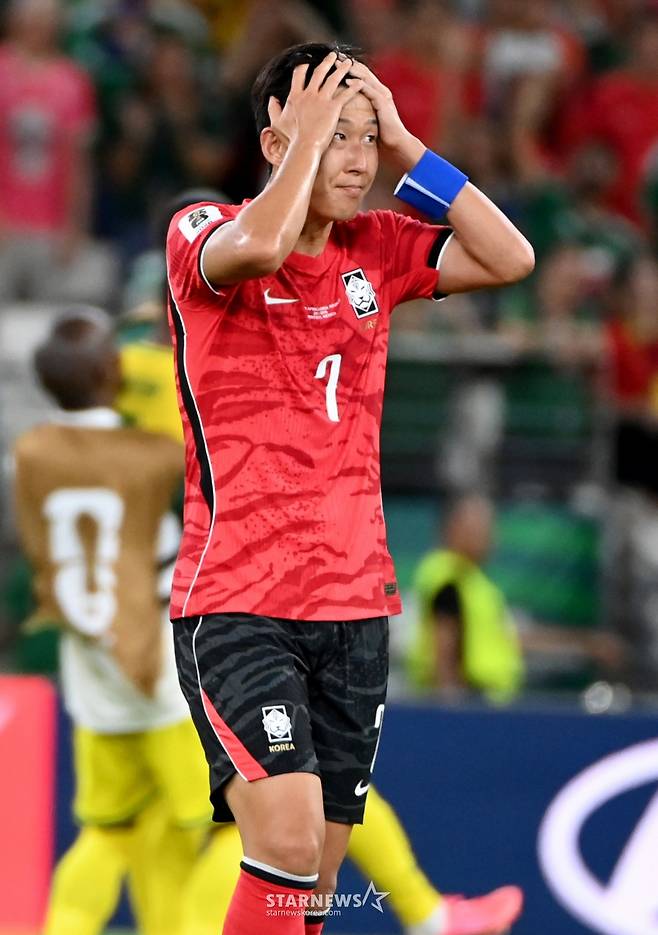 '역대 최악 수치' 홍명보호, 사실상 월드컵 탈락 확정... 생존 확률 '단 17.84%' [월드컵 이슈 분석]