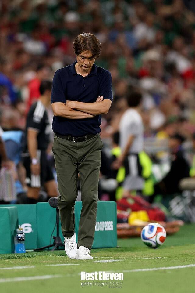 [김태석의 축구 한 잔] '탈락 확정' 홍명보 감독 계약 기간은 다음 아시안컵까지, 그런데 진짜 할 겁니까?