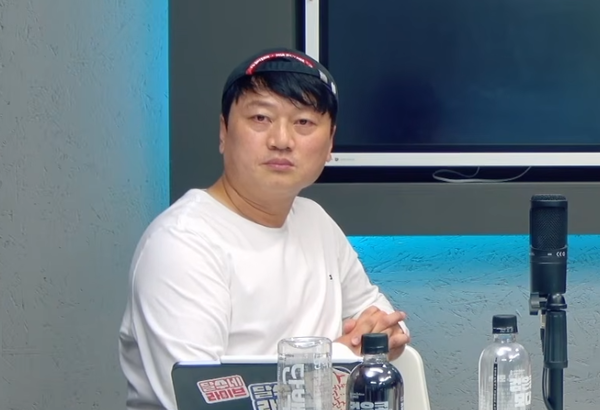 안정환의 '되지도 않은 것들'이 맞았다…홍명보 32강 탈락, 박문성 직격