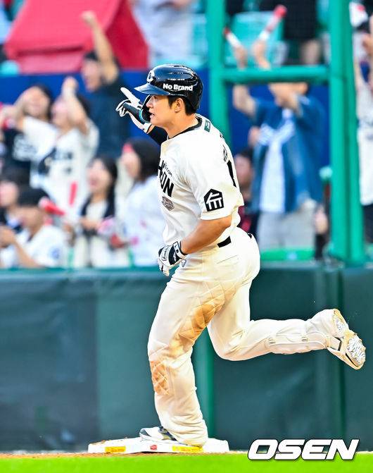 한화, SSG전 또 싹쓸이→5할 복귀! 류현진 승리 날아갔지만…페라자 9회 결승 스리런 폭발 [인천 리뷰]