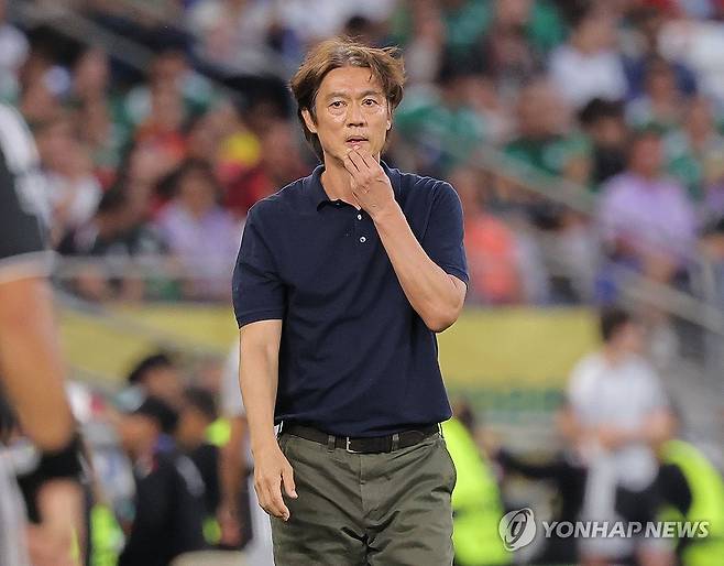 [오피셜] '월드컵 2번 실패' 홍명보 감독, 사임 공식 발표…