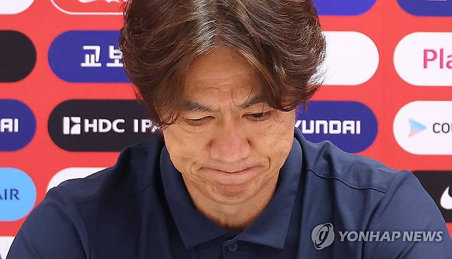 홍명보, 최악 성적 기록하고 1분30초 성명서…진정성 논란까지→'HONG 2년' 마지막도 아쉬웠다 [LA 현장]