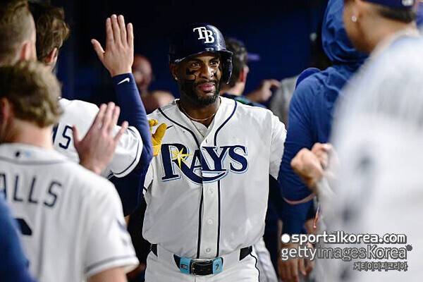 '이제 로페스 아니다' 이정후 제치더니 MLB 타율 1위까지 '쾌속 질주'…3년 만의 'AL 타격왕' 탈환 보인다