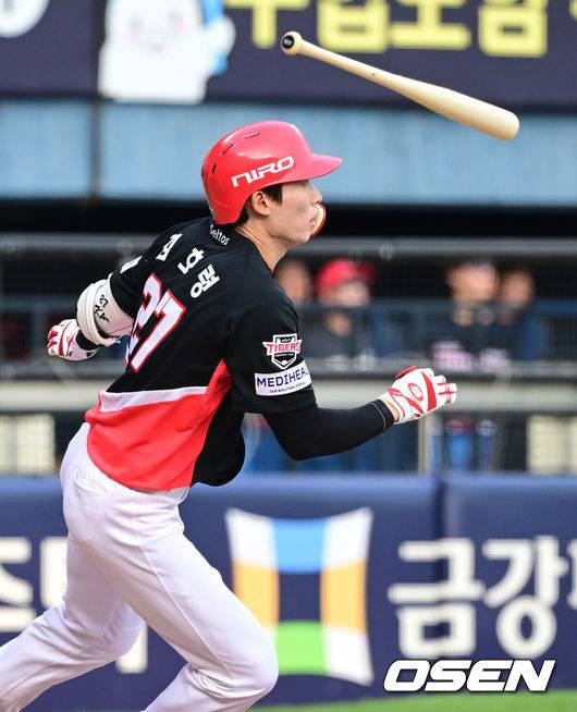 KIA 초비상, ‘이 선수’ 얼마에 붙잡아야하나…몸값 폭등 중인데 왜 수줍게 웃었나 “오늘 얼마 오른지는 잘 모르겠어요”