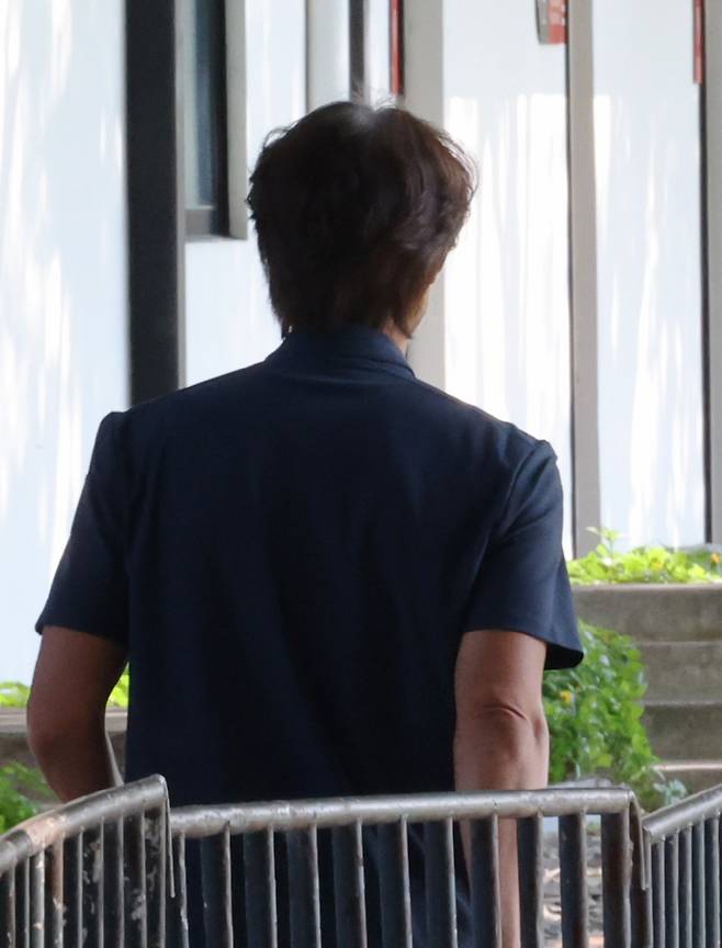 홍명보→박항서→이강인…모두가 고개 숙인 채 떠났다, 눈물의 북중미월드컵 대한민국 대표팀의 마지막 모습[사포판ON]