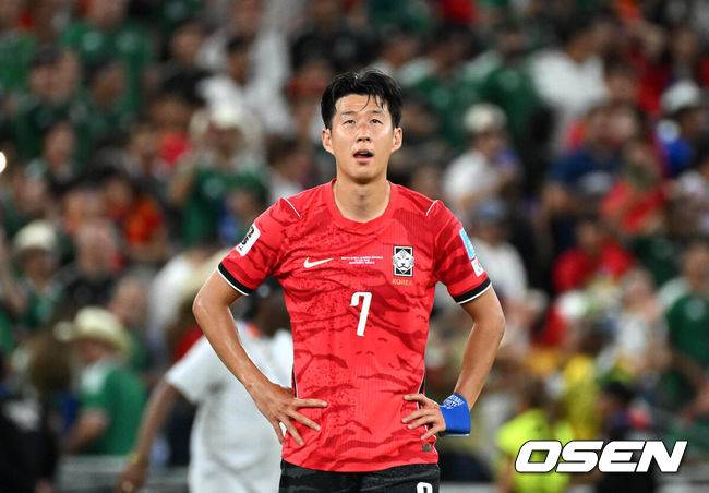 ‘미국에서 어깨 수술’ 문동주, '32강 탈락' 월드컵 대표팀과 같은 날 귀국한다…부상 회복에 전념