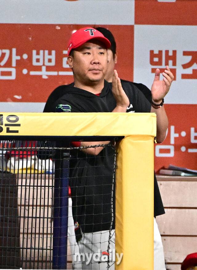 '이범호 뚝심 대단하네' 갈 길 바쁜 KIA, 오늘(30일) 'ERA 1위' 에이스 투구 후 휴식 준다…