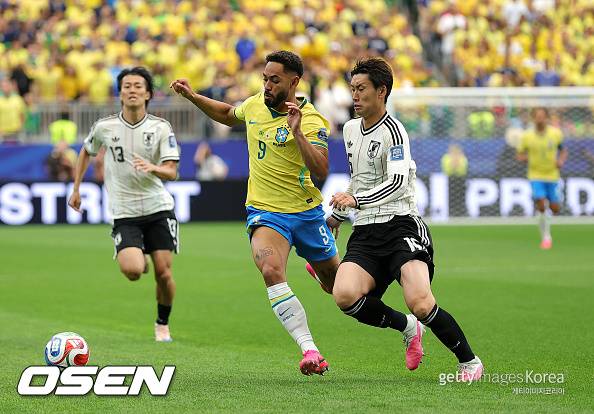 ‘와! 일본축구 미쳤다!’ 브라질 상대로 선제골 작렬…진짜 16강 가나?(전반종료)