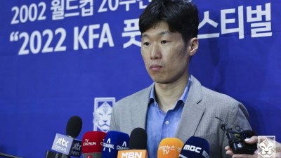 [IN ISSUE] '홍명보 하차?' 박지성, 충분히 가능성 있어...앞으로 나아갈 수 있을지 걱정 돼