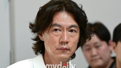 [MD현장인터뷰] 홍명보 감독, '거센 비판 여론'에 마지막 도전을 응원해달라...외국인 코치 선임 위해 출국 (전문)