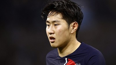 [속보] 뉴캐슬, 이강인 러브콜…이적료 700억 제시 이강인도 PSG 떠나길 원해