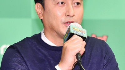 안정환 외국인 사령탑 자르고 대표팀 감독 되려는 사람 많았다