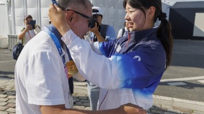 대비되네… 金 없었던 안세영, 정의선 회장에 金 건넨 임시현[파리 올림픽]