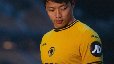 [EFL컵 리뷰] '황희찬 교체 출전' 울버햄튼, 게데스 멀티골 속 2부 번리 2-0 격파