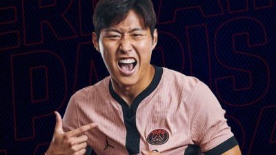 [속보] 미쳤다! 이강인 ‘리그 3호 골’ 터졌다! 렌 상대로 헤더 추가골 폭발···PSG 2-0 렌(후반 진행 중)