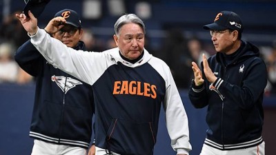 “선수들 경기 잘 풀어줘”…힘겹게 2연승+3연전 위닝시리즈 확보한 김경문 한화 감독의 미소 [MK창원]