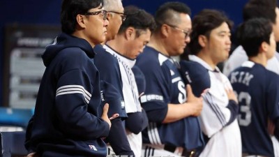 '수백억 원 썼는데' 2022년보다 나을 게 없다...돈으론 늦춘 리빌딩, 부작용도 커졌다 [IS 포커스]