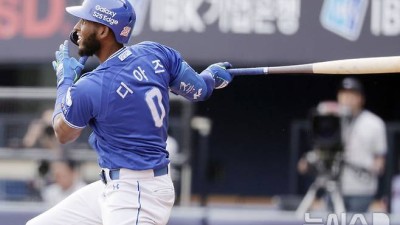 '홈런 선두' 삼성 디아즈, SSG 에이스 김광현 상대로 시즌 22호포 '쾅'