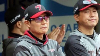 LG 김현수·박동원·오지환 모두 선발서 빠졌다, 염경엽 감독 최고 조심해야 할 건 부상 [창원 현장]