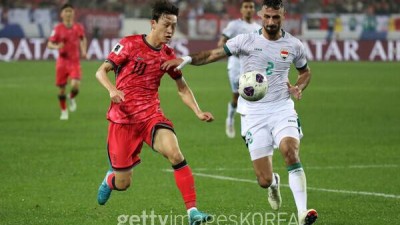 한국, 이대로 끝나면 월드컵 간다!... '퇴장' 이라크와 전반 0-0