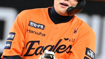한화 단독 1위 찬스 왔다, 이진영 11회초 결승타로 KIA 3-2 제압→KIA 10회말 통한의 더블아웃 →황준서 쾌투→올러 KKKKKKKKK[MD광주]