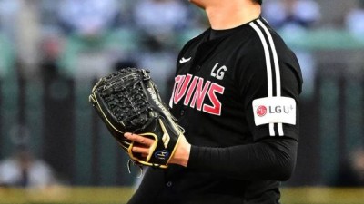 '한화와 단 0.5G 차' 1위 LG, 꼴찌 키움에 시즌 첫 스윕패 허용 위기... 오지환 선발 제외→송승기만 믿는다 [고척 현장]