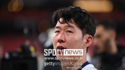 손흥민, 한국에서 못 뛰나…英 최상급 공신력 떴다 “토트넘 동료들에게 작별 암시”
