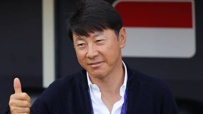 ‘해도 해도 너무하네…’ 신태용 감독 비꼰 인니 고위 관계자, “클라위버르트 감독이 지도자로서 자질·역량 더 뛰어나”