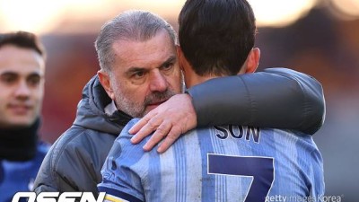 英언론 경고 “포스텍 경질, 레비 회장 다음 타겟은 손흥민…그도 함께 떠날 수 있다!”