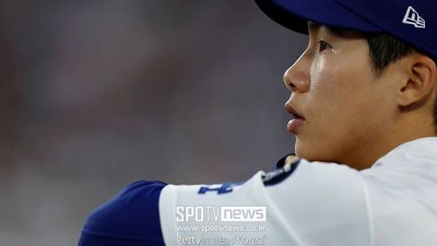 김혜성을 뛰게 하라! 다저스 팬덤 들고 일어날라…좌완 상대 2루타→대타 교체, 팬들이 더 화났다