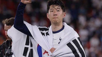 한국 캡틴은 사우디 안 가! 외치던 손흥민, 말 바뀌었다…무슨 일 일어날지 지켜보자→중동 이적설 활활