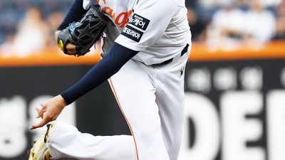 RYU가 떠나며 남긴 '꾀주머니' → '통산 1승' 투수에게 선발승을 안겼다