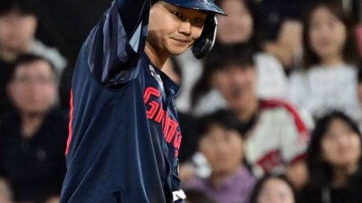 “내가 롯데 주전? 못하면 끝이다” LG서 온 트레이드 성공신화, 안타-안타-안타-안타-안타에도 왜 초심 외쳤나