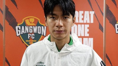폴란드·네덜란드·포르투갈 등이 주시한다... 유럽 진출? 전진우 “아직 얘기하긴 어려워”···“일단 소속팀에 집중” [이근승의 믹스트존]